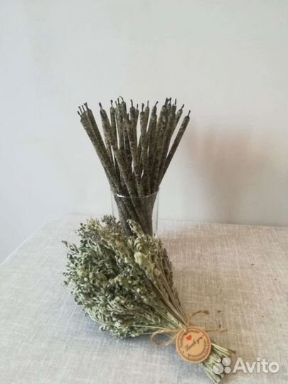 Восковые свечи с полынью и маслом можжевельника