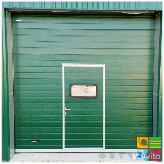 Секционные ворота для гаража alutech