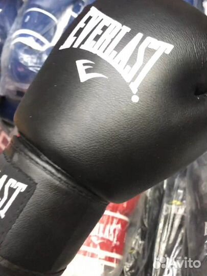 Боксерские перчатки 12 oz