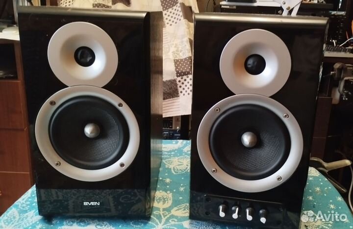 Акустические колонки sven