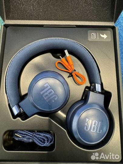 Беспроводные наушники jbl 460 nc