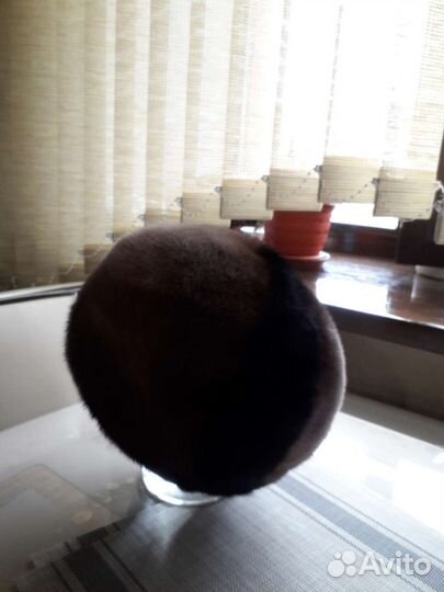 Берет женский норковый