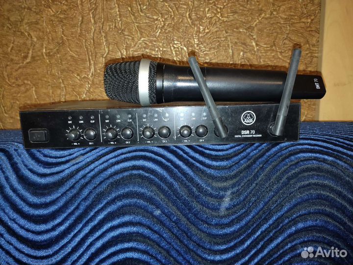 Радиосистема AKG DSR 70