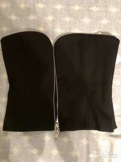 Топ на молнии