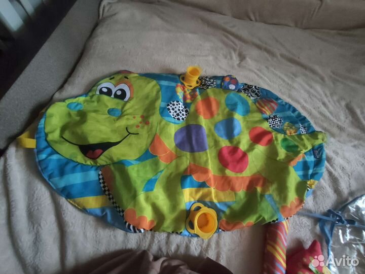 Развивающий коврик