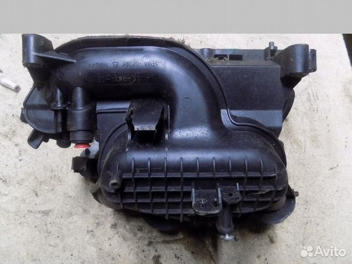 Коллектор впускной Focus II 2008-2011