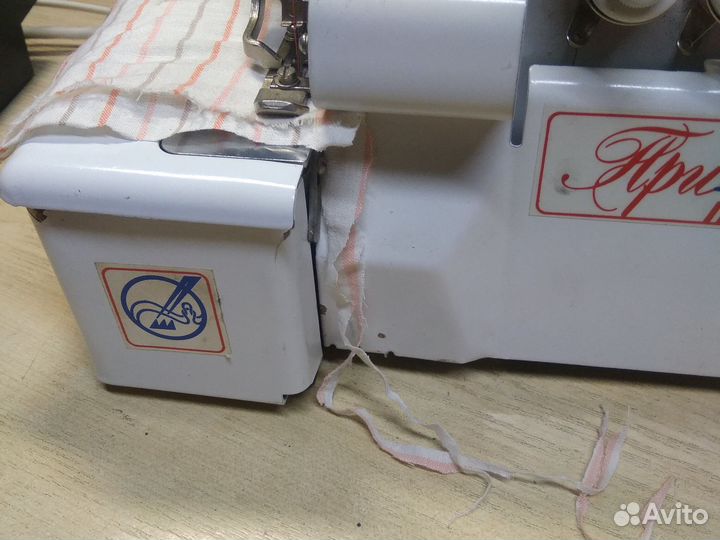 Оверлок 3-х, 4-х ниточный прима