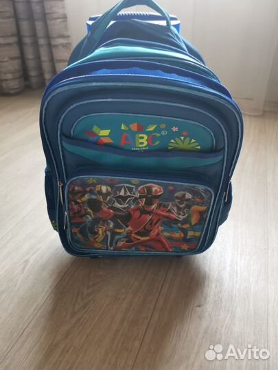 Рюкзак детский дорожный на колесах