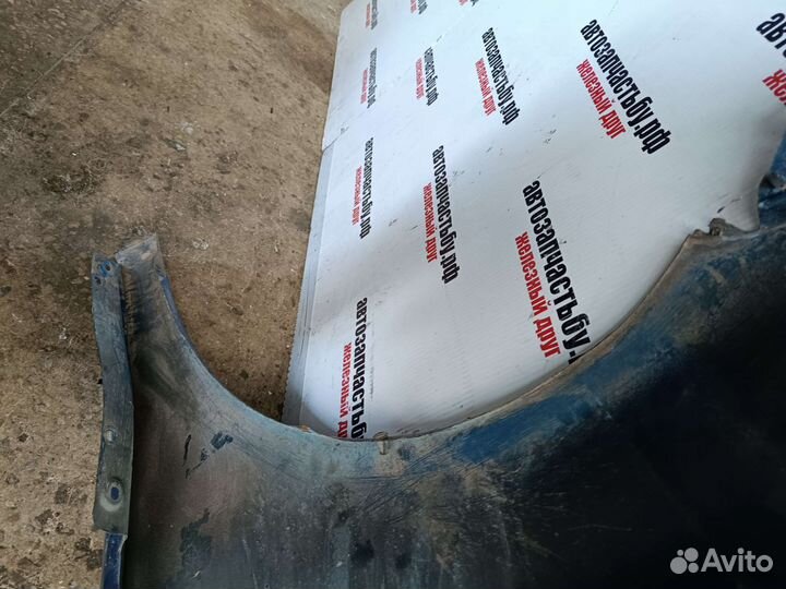 Крыло правое Фольксваген Туран