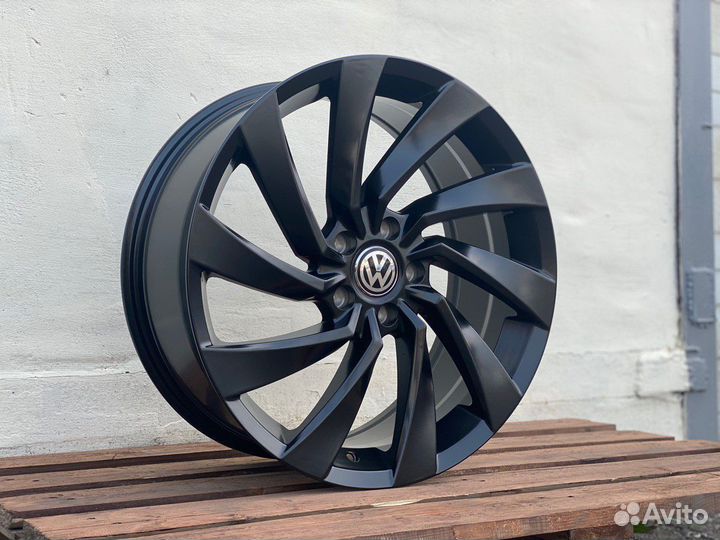Диски Volkswagen Satin Black R18
