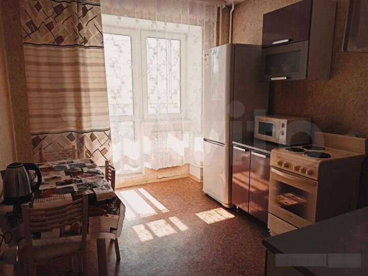 1-к. квартира, 42 м², 4/9 эт.