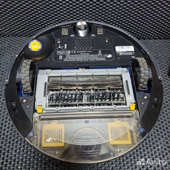 Робот-пылесос iRobot Roomba 780