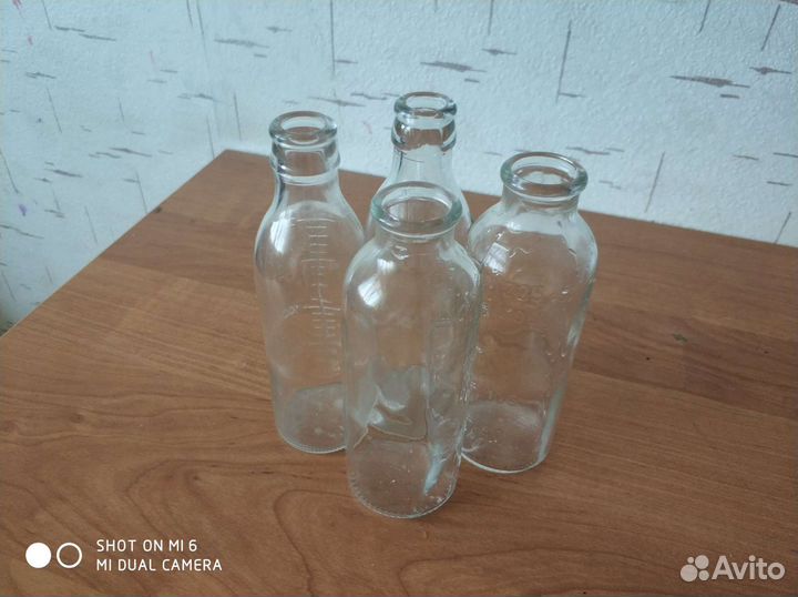 Бутылка стеклянная