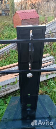 Стойка для телевизора напольная