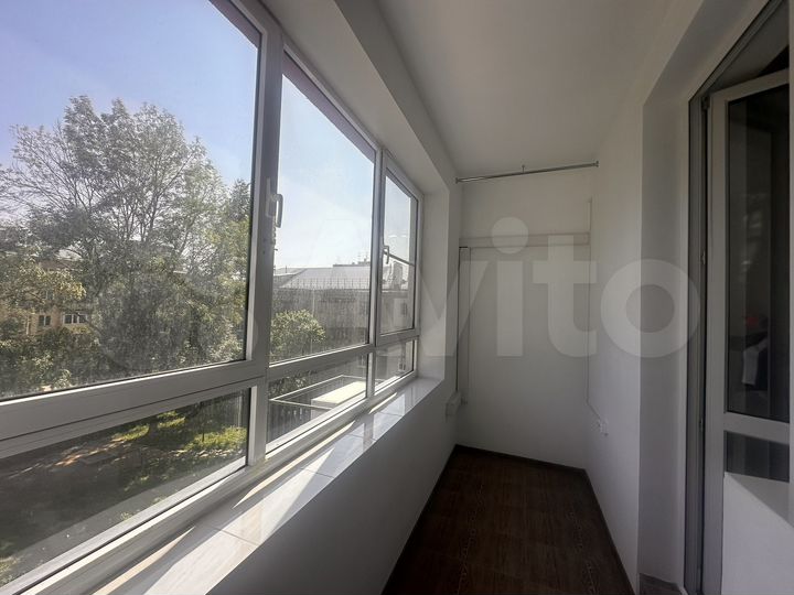 Квартира-студия, 37 м², 3/19 эт.