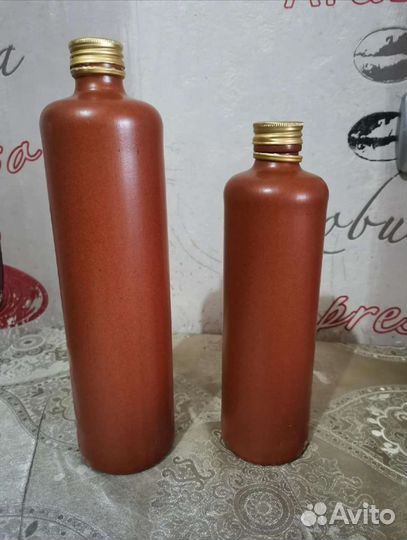 Бутылки керамические - глиняные с винтовыми пробка