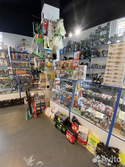 Продавец консультант в строительный магазин