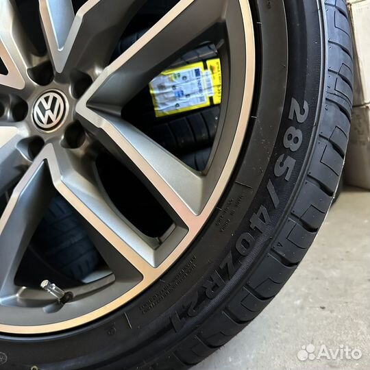 Колеса на Volkswagen Touareg r21 285/40 21 Новые