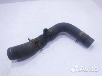 Патрубок системы охлаждения