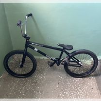 Трюковой велосипед BMX