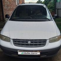 Chrysler Voyager 2.4 AT, 2000, битый, 345 678 км, с пробегом, цена 200 000 руб.