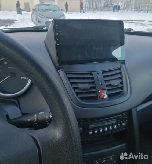 Магнитола Peugeot 207 2006 - 2015