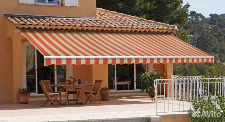 Маркиза открытого типа ширина 3,5 м х вылет 2,5 м