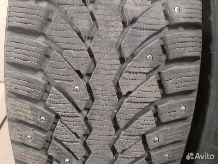 Pirelli Formula Ice 225/60 R18 104T