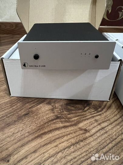 Цифро-аналоговый преобразователь