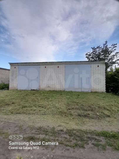 Гараж, > 30 м²