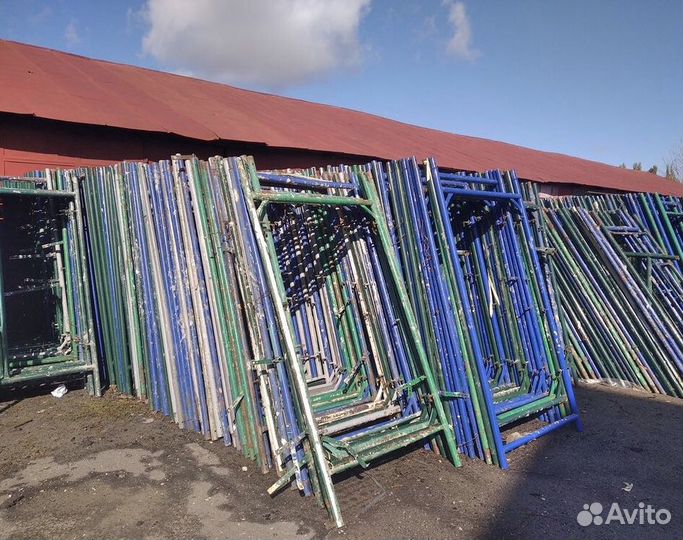 Аренда строительных лесов с настилом в Смоленске