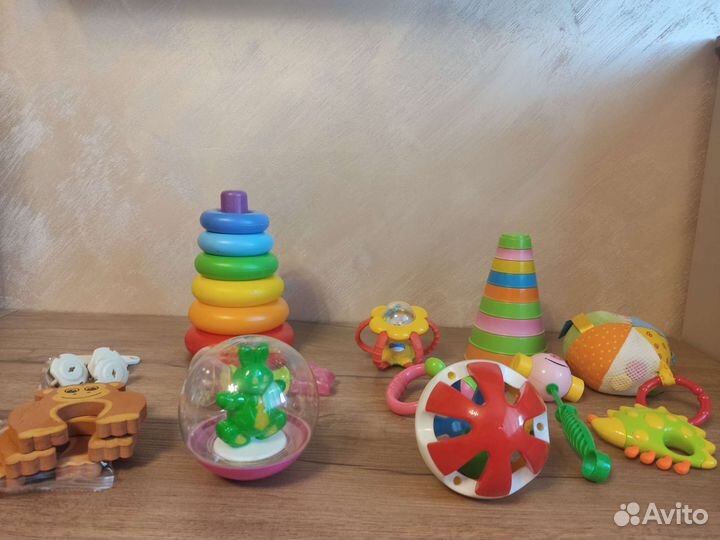 Развивающие игрушки для малышей