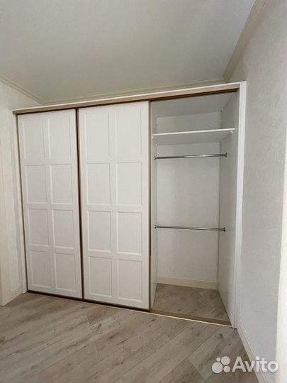 Шкафчик для ванной