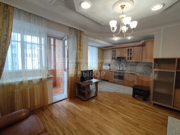 3-к. квартира, 126 м², 4/9 эт.