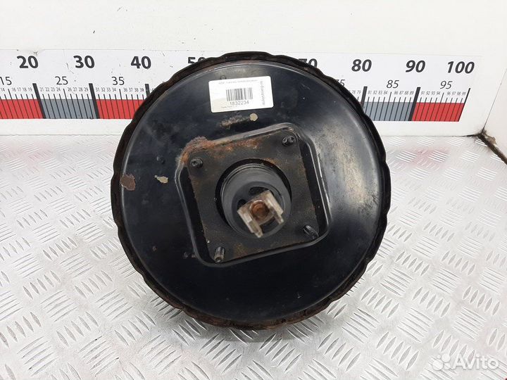 Усилитель тормозов вакуумный для Toyota Rav4 2