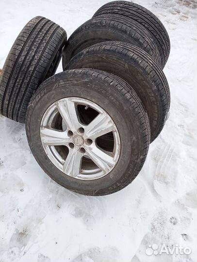 Accelera Ultra 3 215/65 R16