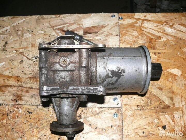 Насос гур Mersedes Benz 124 1990 г 2.0 л DIZ