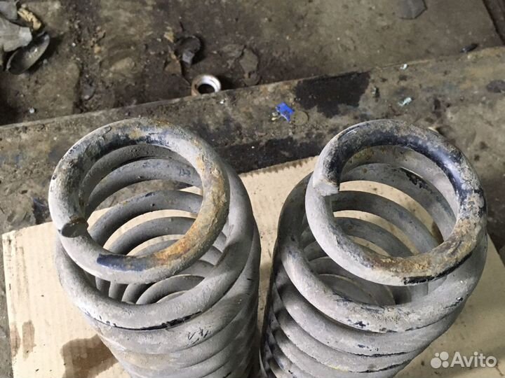 Пружины Geely Emgrand ec 7 задние