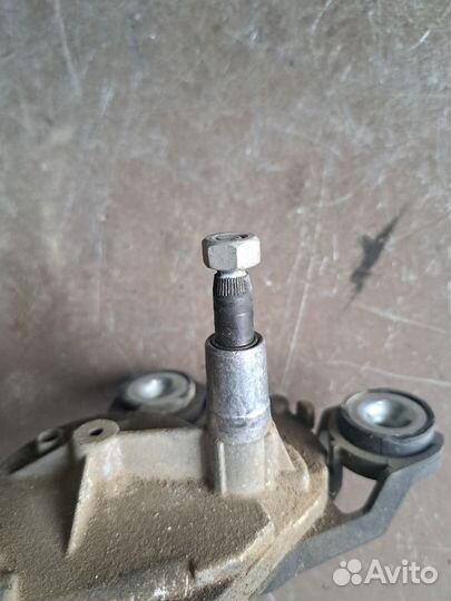 Моторчик заднего дворника Ford Mondeo