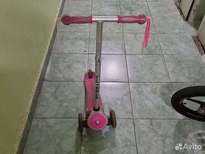 Самокат трехколесный Globber