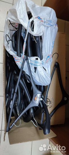 Вешалка для верхней одежды