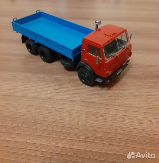 Сборная модель камаз-5320 собранная