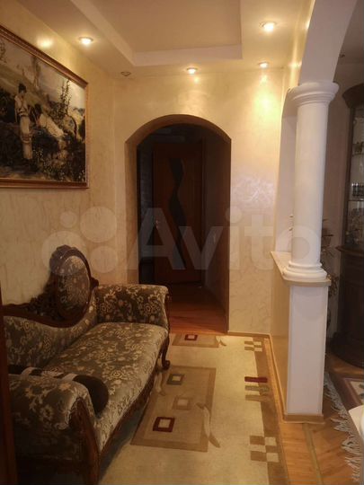 4-к. квартира, 80 м², 6/9 эт.