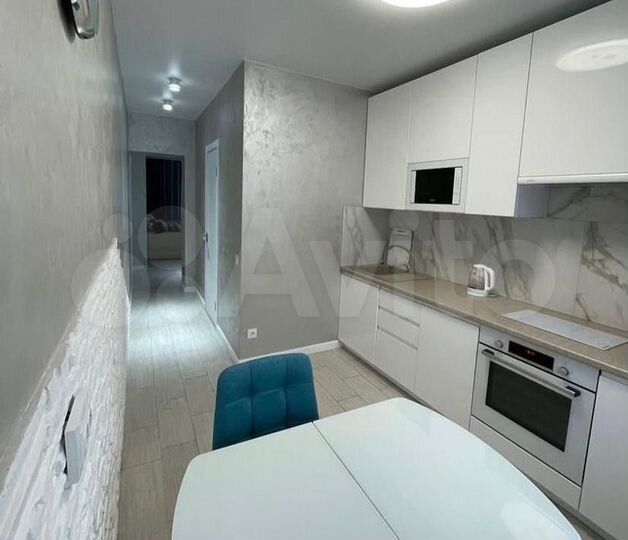 2-к. квартира, 53 м², 3/3 эт.