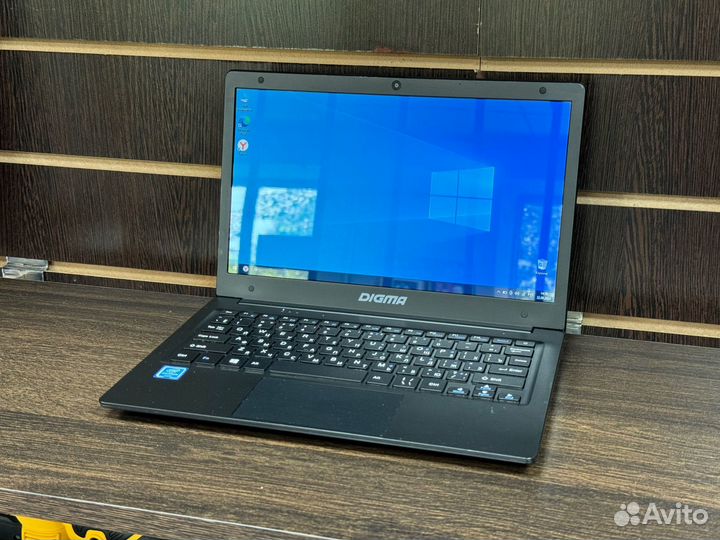 Ноутбук компактный Digma, Intel/4GB/64SSD/11.6