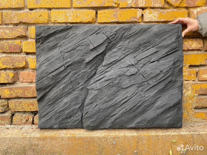 Скала в интерьер сборная на стену