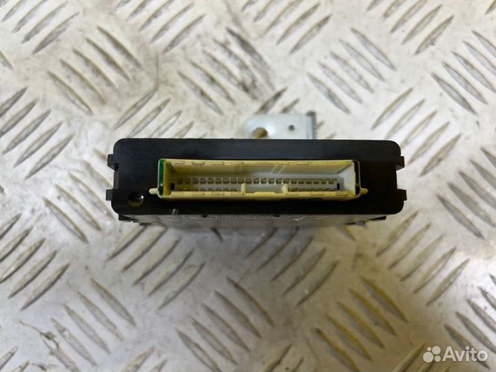 Блок управления сигнализацией Toyota Rav 4 (Xa30)