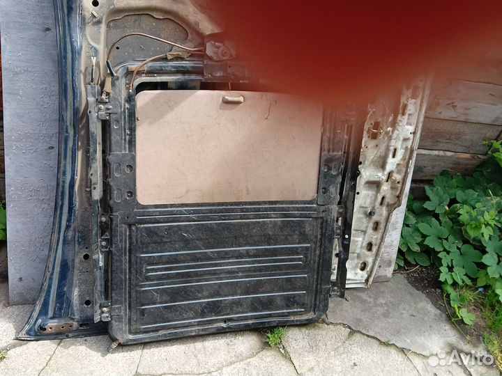 Люк на крышу авто