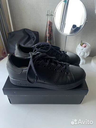 Кроссовки adidas stan smith