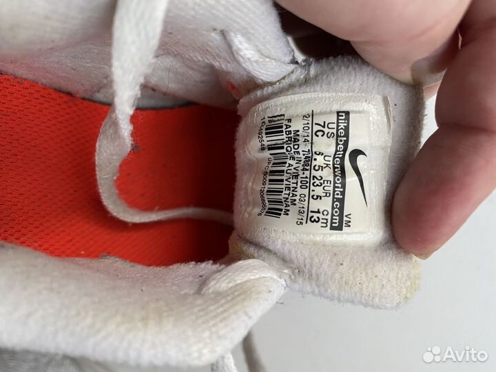 Кроссовки nike 23,5